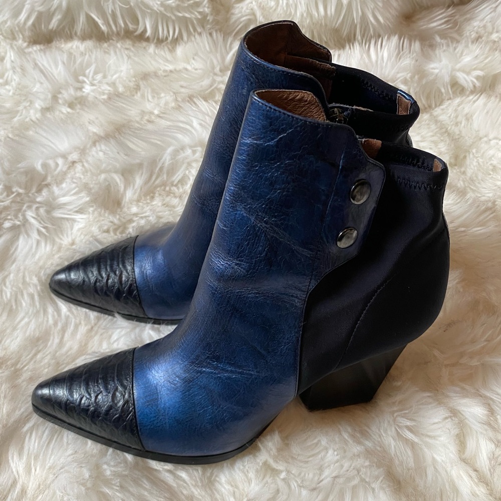 Donald J. Pliner Blue Heel Boots